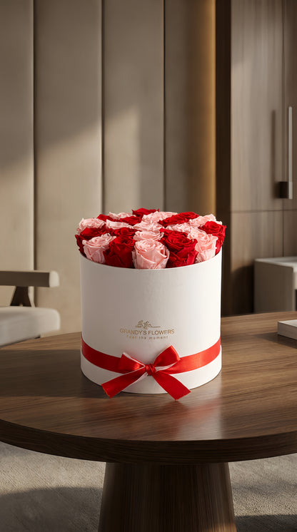 White Round Box with color roses Red and Rosewood